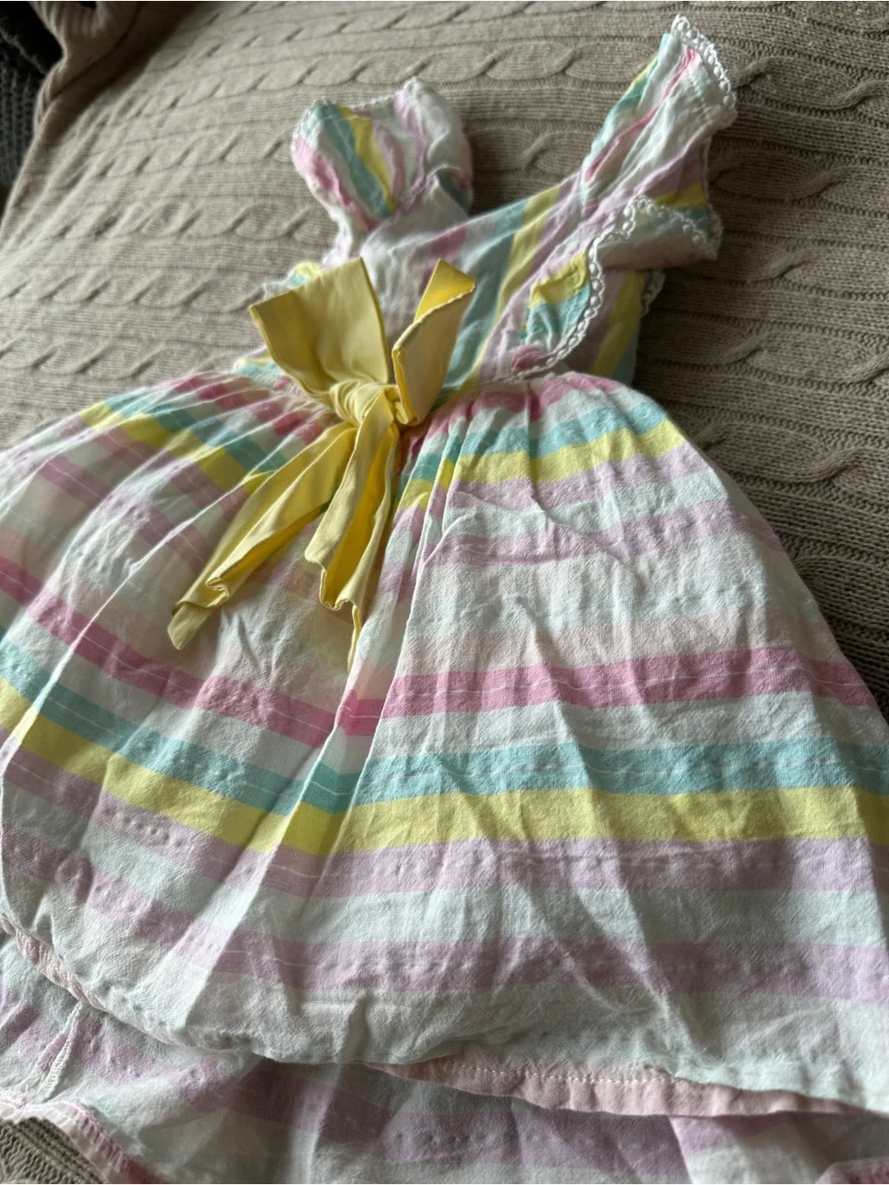 EUC Carter’s Baby Girl 2pc Dress Bundle, Pastel Plaid, 2T